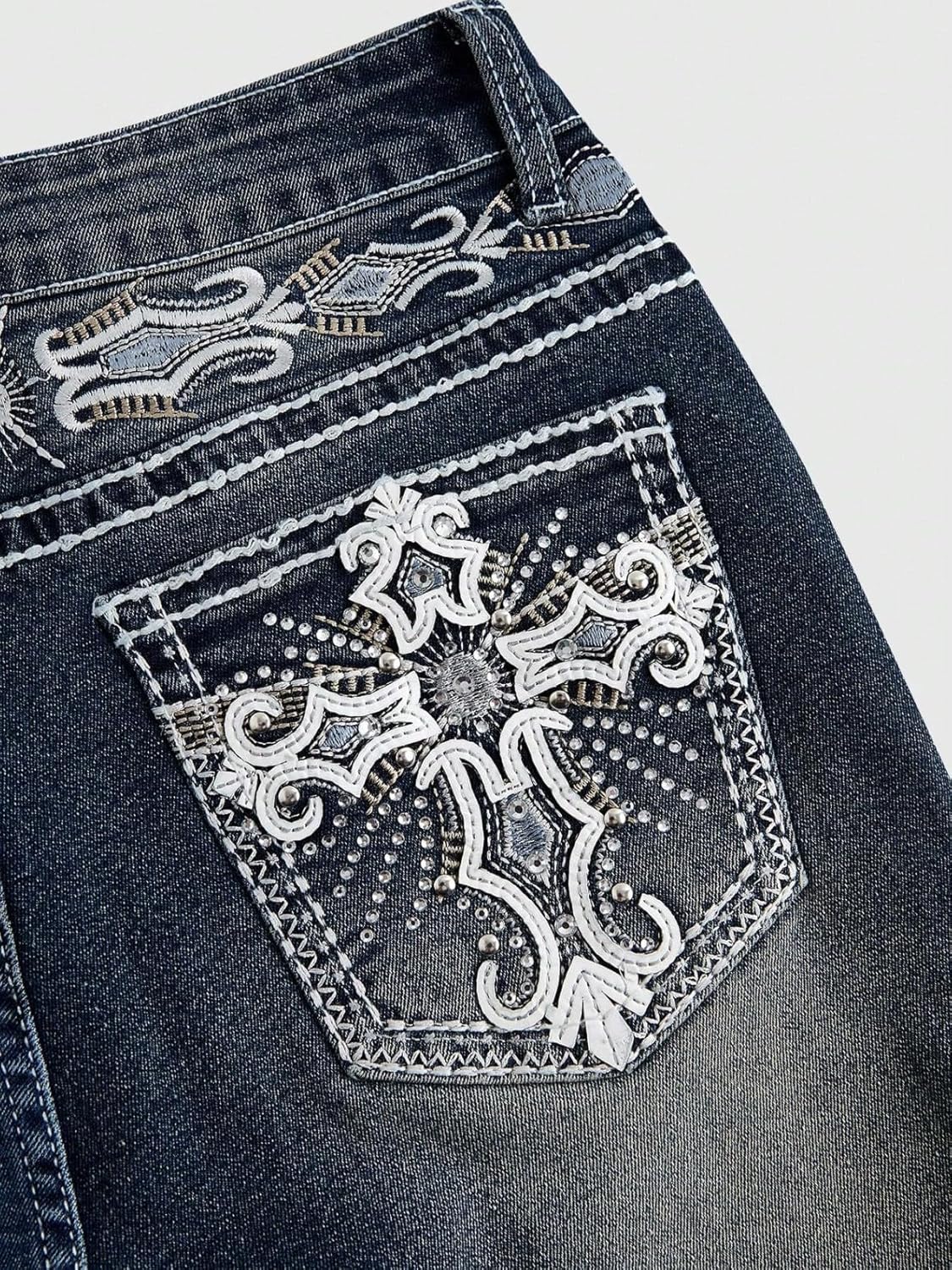 Custom denim clothing - Image 2